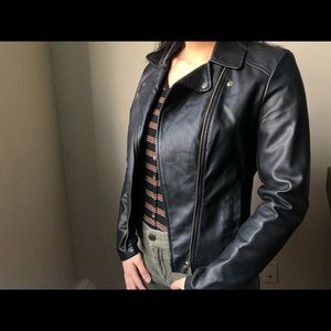 FAUX LEATHER JACKET